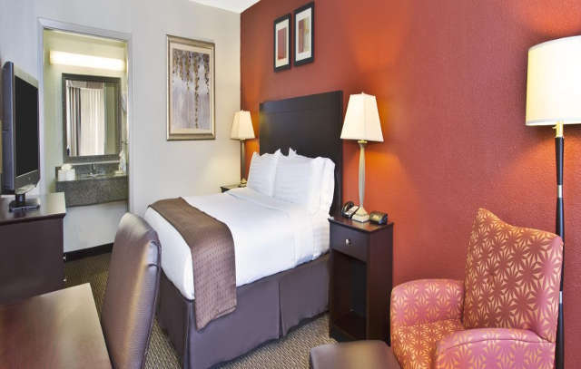 Holiday Inn Baton Rouge-South, An Ihg Hotel Экстерьер фото